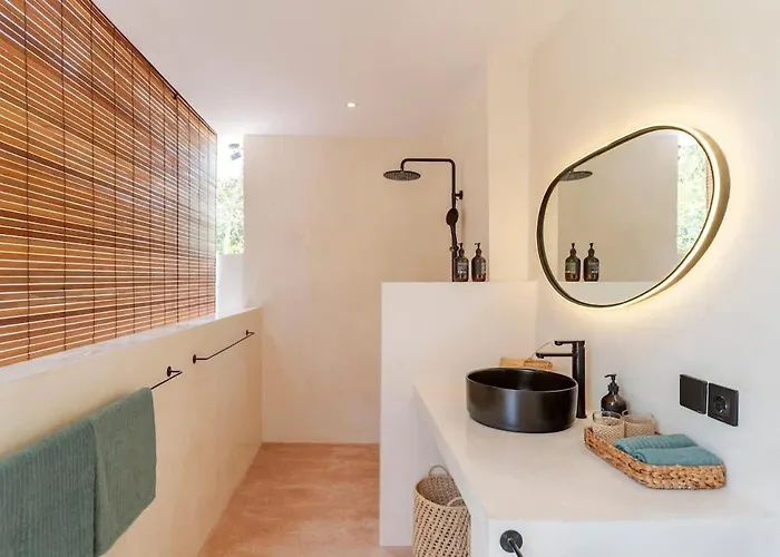 New Ideal 4br - Elegant Family And Friends Holiday home