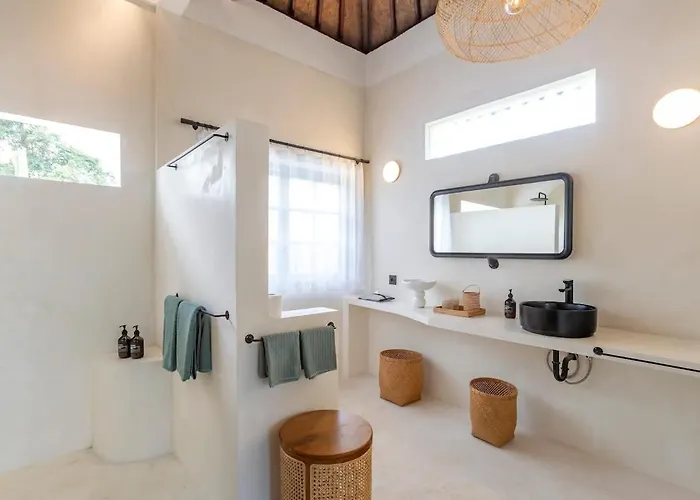 New Ideal 4br - Elegant Family And Friends Kerobokan (Bali)